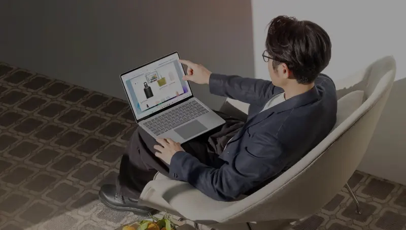 &bull; Microsoft Surface دی 1404