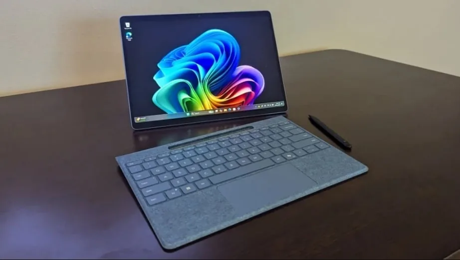 • بهترین مدل Microsoft Surface کدام است؟ چگونه مدل مناسب را برای خود انتخاب کنیم؟ مهر 1404